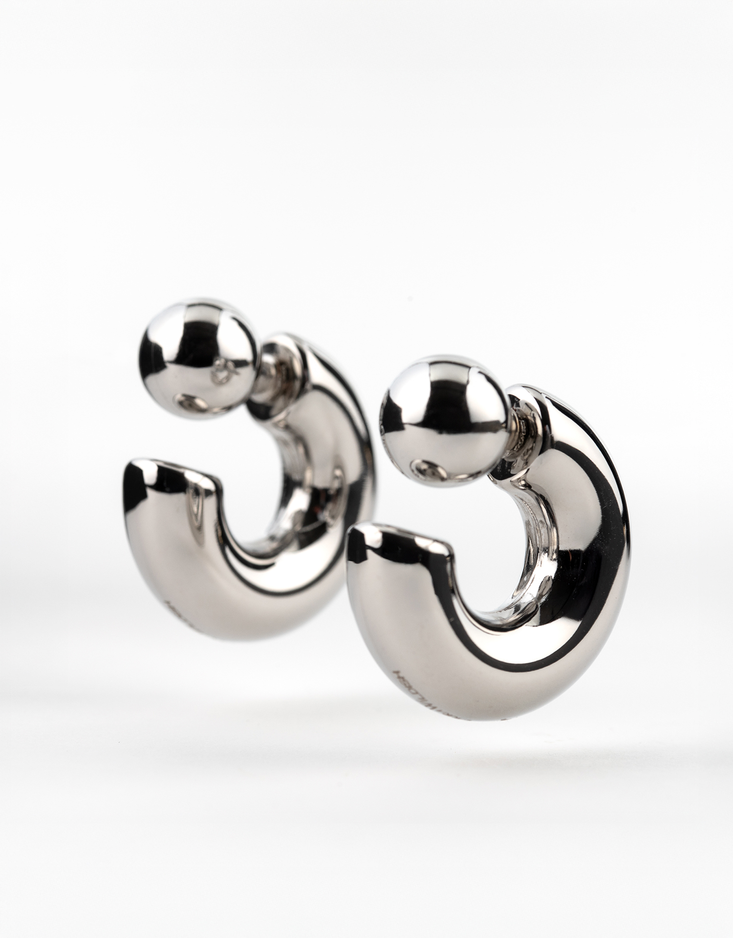 ALL EYES ON YOU LUXURY WATERPROOF SILVER EARRINGS - Image 3